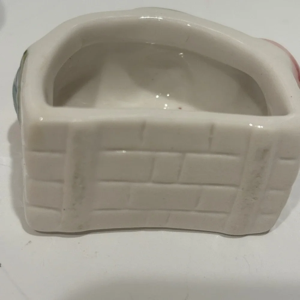 N/A vintage ceramic